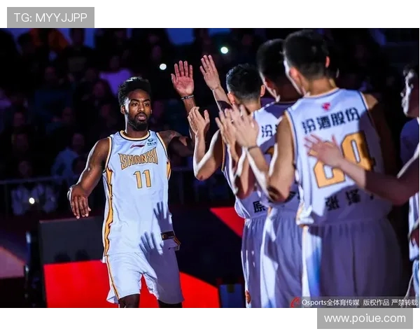 广厦男篮收官训练磨合阵容明日迎战辽宁全力出击备战关键对决誓胜